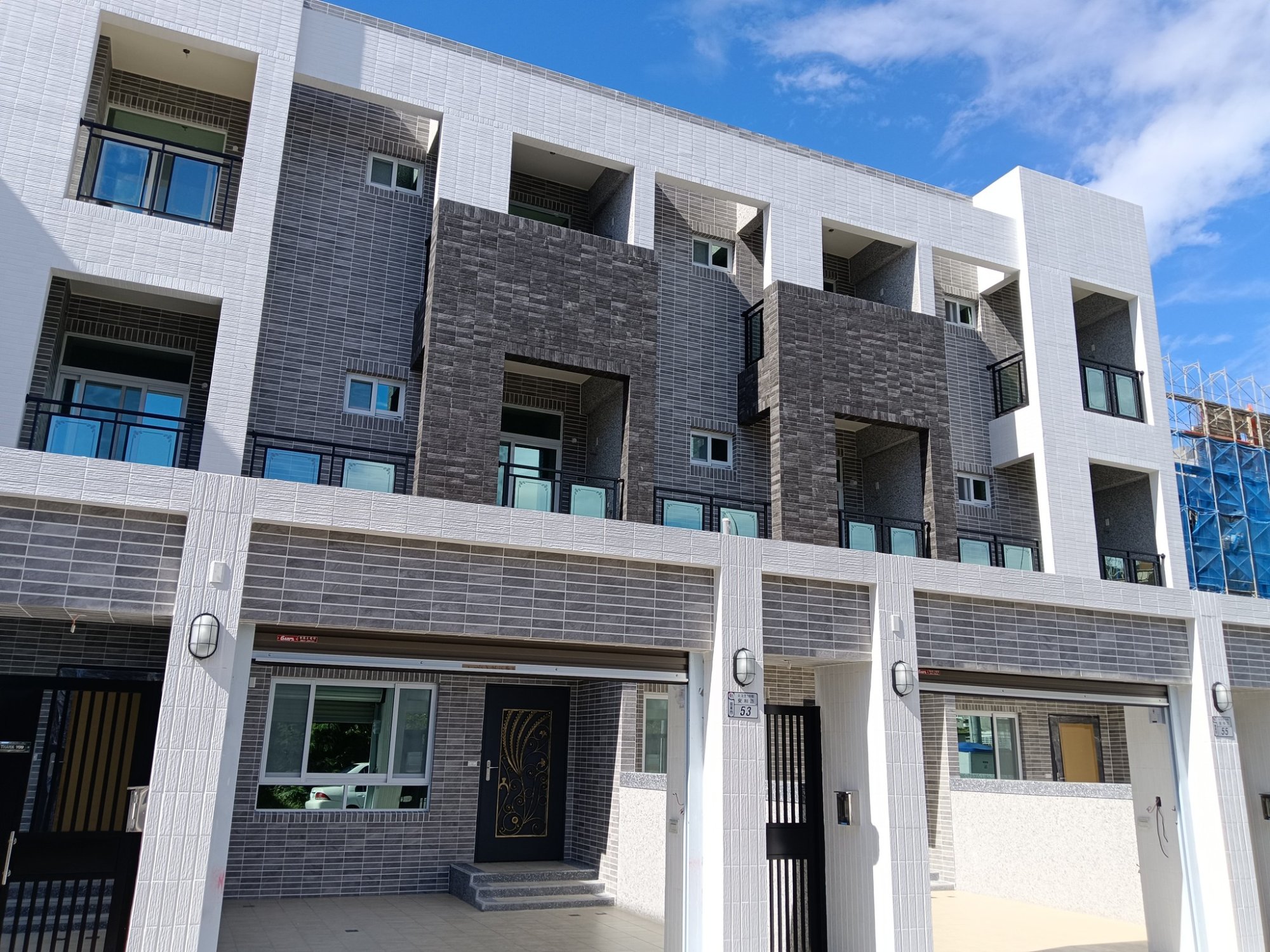 台東安和路自地自建精品住宅完工實景｜四維建設