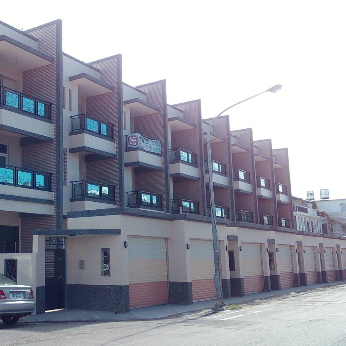 台東甘泉街透天連棟自地自建住宅|四維建設